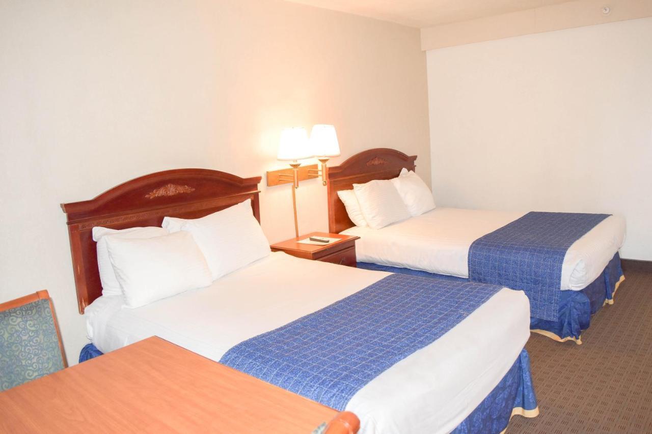 Attleboro Motor Inn Eksteriør billede